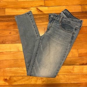 American Eagle skinny jeans